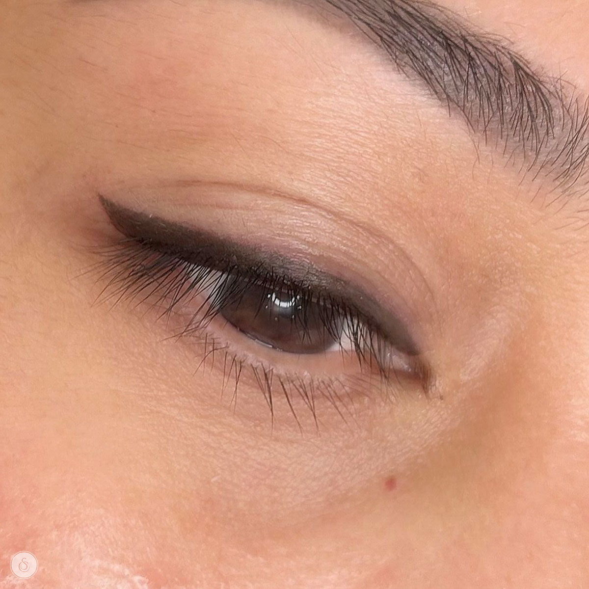 Sarasin Beauty brown prestige eyeliner semi permanent
